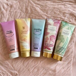 Last Act ‼️ Pink Victoria's Secret Gift Set of body lotion for women